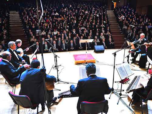 Cumhurbaşkanı Gül, Cumhurbaşkanlığı Klasik Türk Müziği Korosu Konserini İzledi